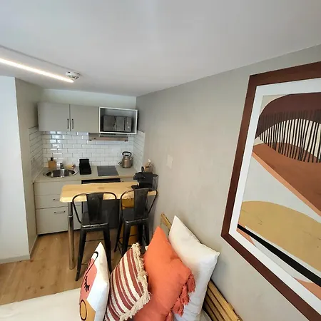 Hotel Residence A La Buttes Aux Cailles-3